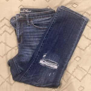 Universal Thread Jeans